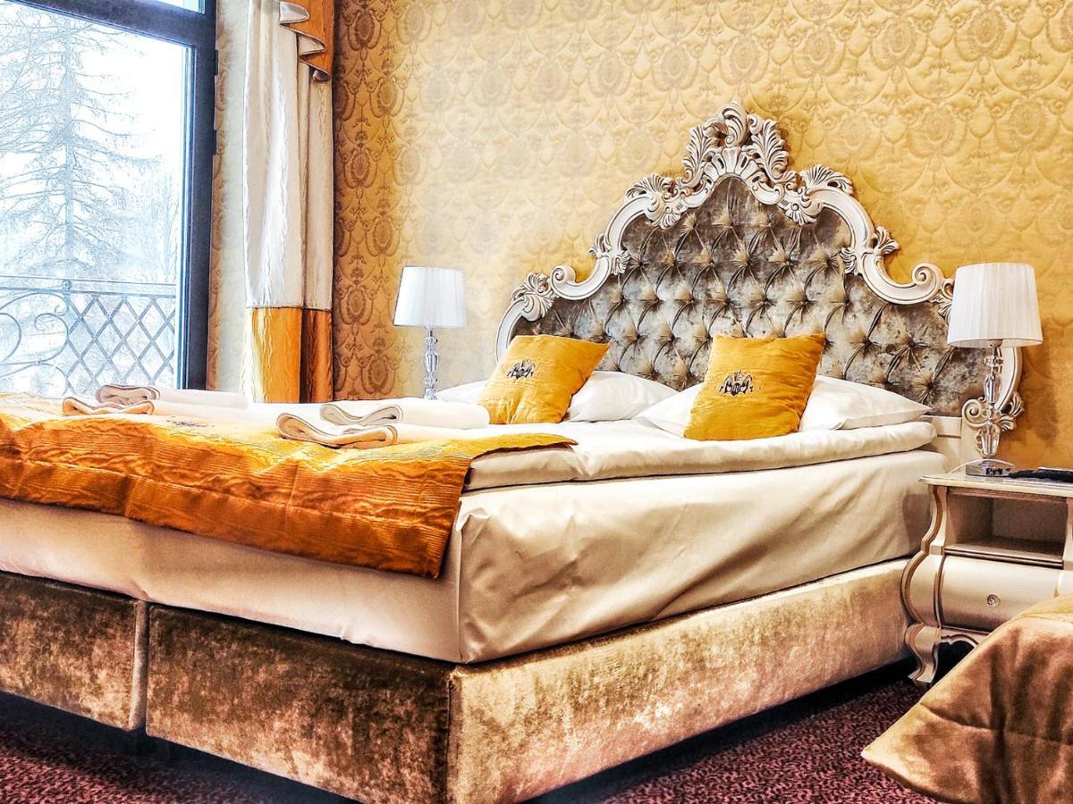 Royal Palace Centrum Bankietowe Sanok Eksteriør billede